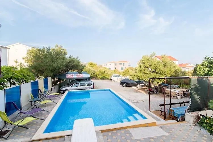 Apartments Fidelis - Two Bedroom Apartment With Terrace And Pool View 5 Trogir