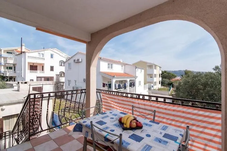 Apartments Fidelis - Two Bedroom Apartment With Terrace And Pool View 5 Trogir Croatia