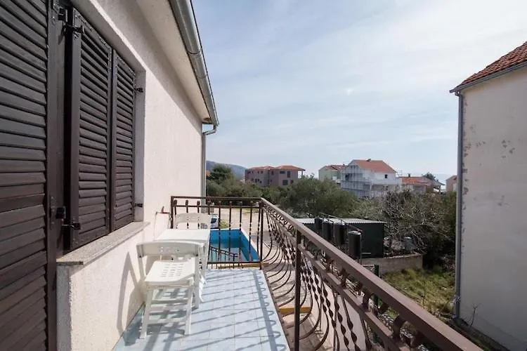 Apartments Fidelis - Two Bedroom Apartment With Terrace And Pool View 5 Trogir Croatia