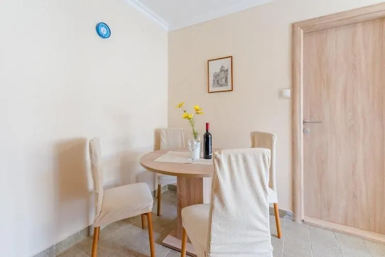 Apartments Fidelis - Two Bedroom Apartment With Terrace And Pool View 5 Trogir 0*,  Croatia